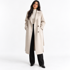 Thick woolen coat — off white front