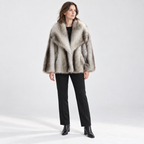 Teddy Jas Dames – Imitatiebont, Kleurverloop & Brede Revers — Cream — front — studio 26-1